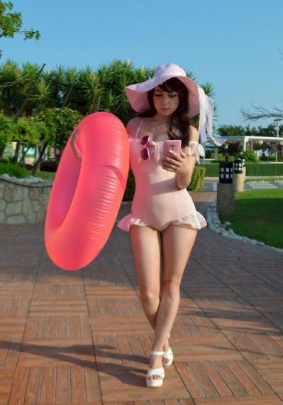 蜜桃嫩草影院一区欧美_BD英语免费在线播放